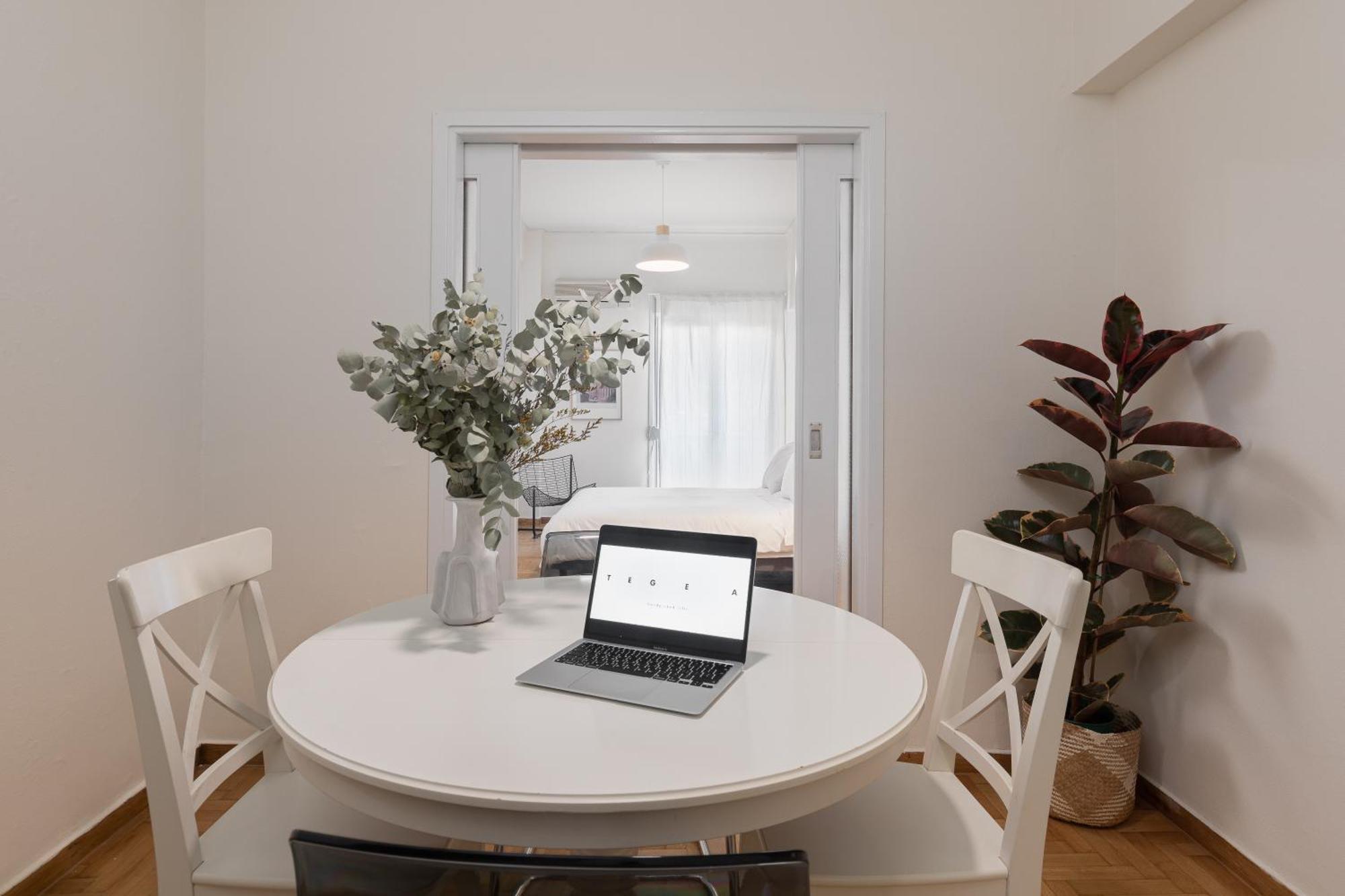 Lovely Apartment In Exarcheia Atene Esterno foto