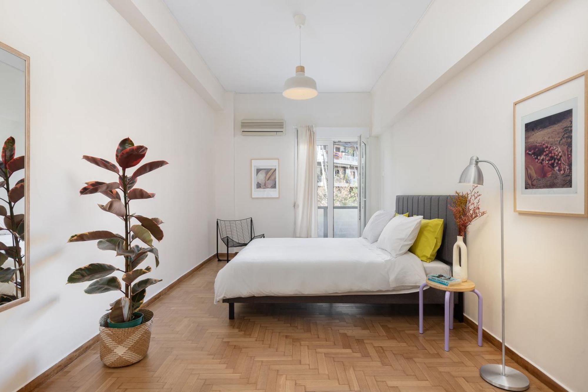Lovely Apartment In Exarcheia Atene Esterno foto